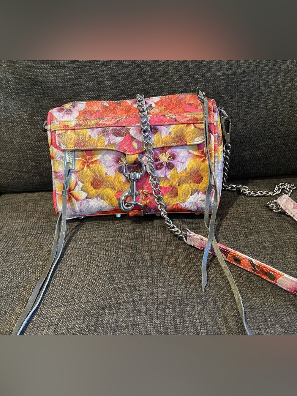 Rebecca Minkoff EUC Floral Crossbody Bag with chain detail strap & suede strap - Picture 10 of 11